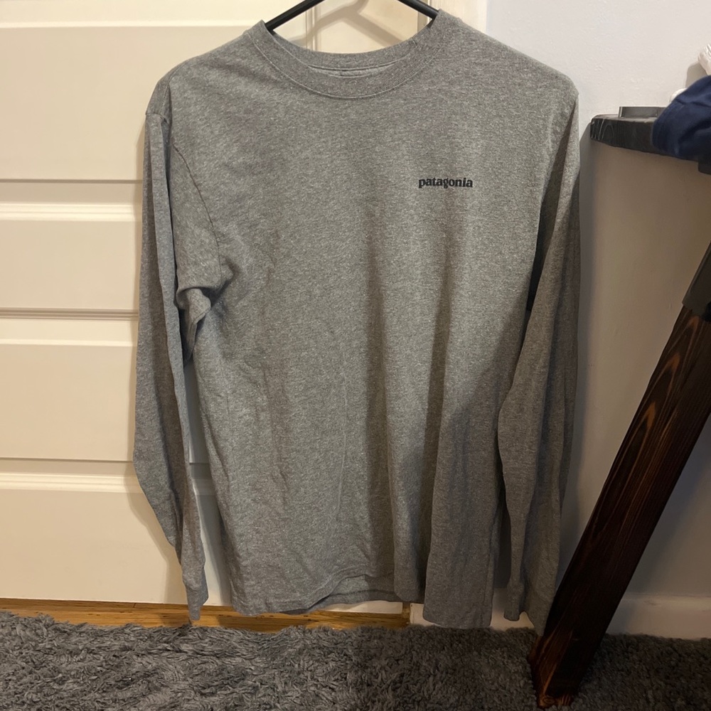 Black Patagonia Sweatshirt